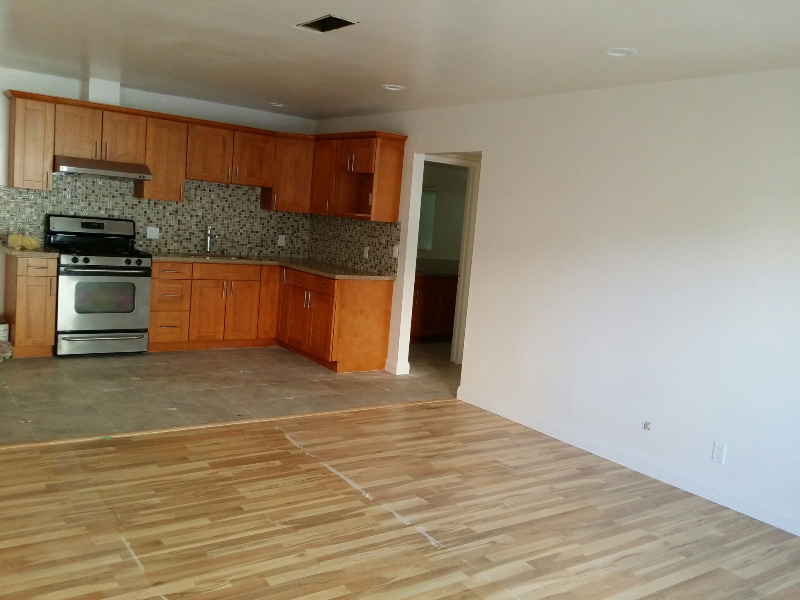 242 Dennis Dr - Photo 2 of 15