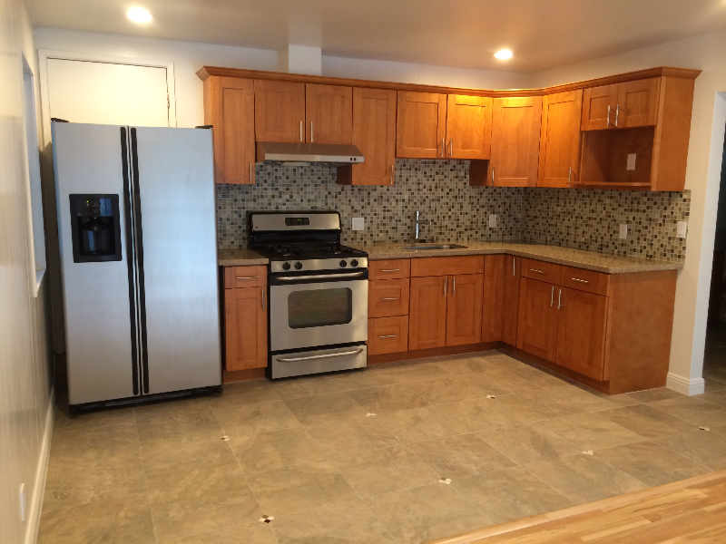 242 Dennis Dr - Photo 3 of 15