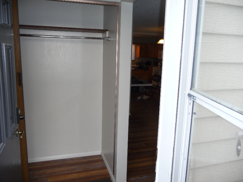 1303 Mountain View St - Photo 6 of 18