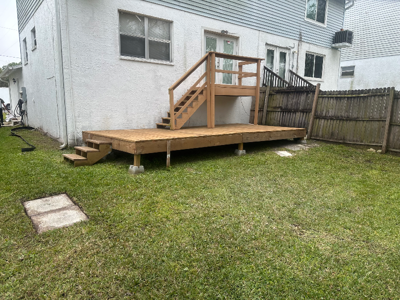 7023 Oakwood Dr - Photo 6 of 8