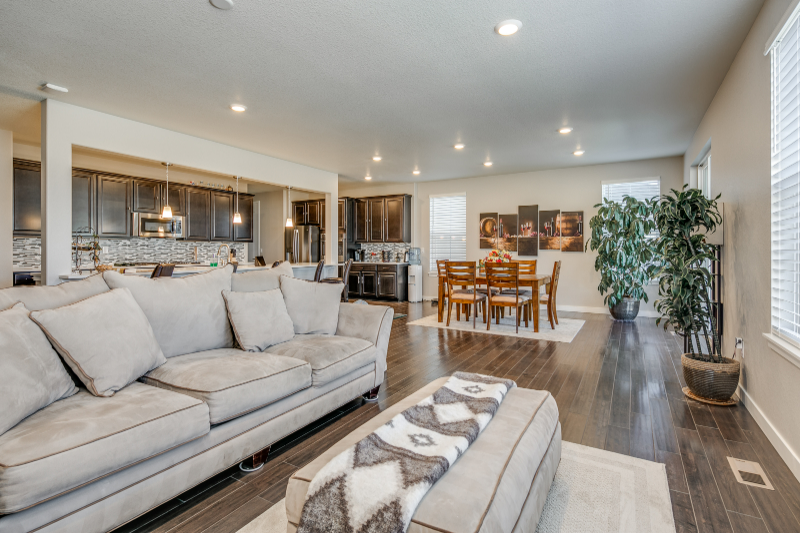 7040 Hyland Hills St - Photo 5 of 13