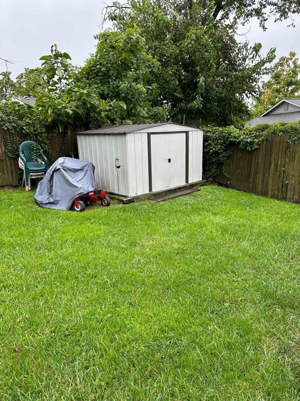 522 70th St - Photo 5 of 45