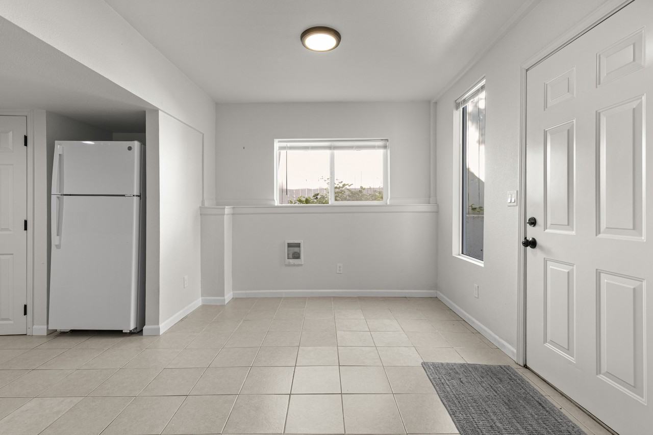 1325 Se Boise St #A - Photo 6 of 8