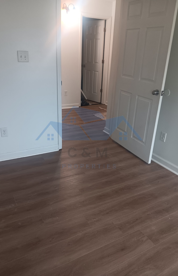 2002 Brooklyn Blvd #4 - Photo 4 of 19