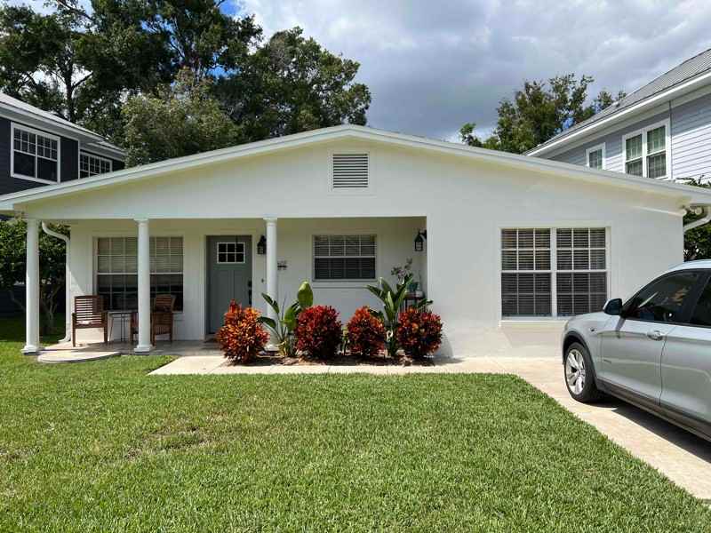 3607 S Waverly Pl - Photo 2 of 19