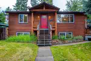 featured image of 240 Dakota Ave