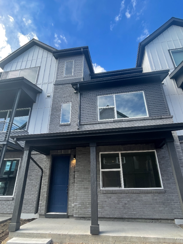 12283 W 51st Ave - Photo 3 of 32