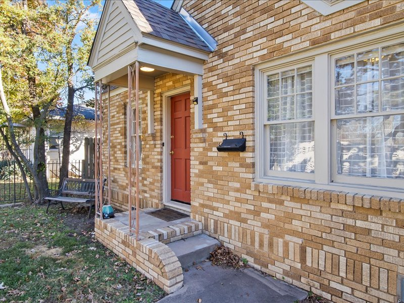 1307 S Indianapolis Ave #1307 - Photo 5 of 28
