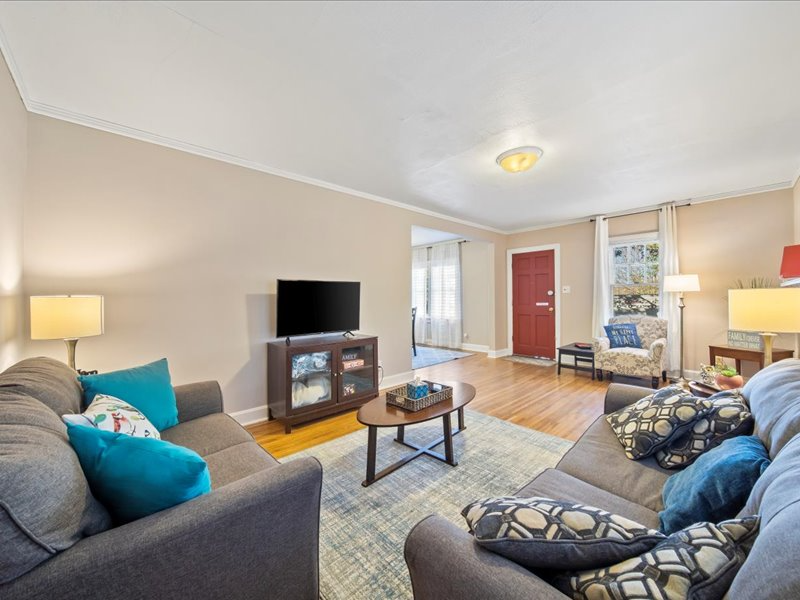 1307 S Indianapolis Ave #1307 - Photo 7 of 28
