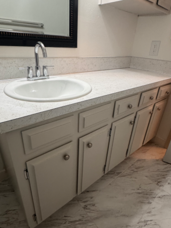 297 Main St W #3 - Photo 7 of 37