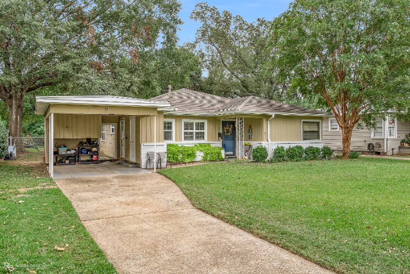 3727 Greenway Pl - Photo 2 of 28