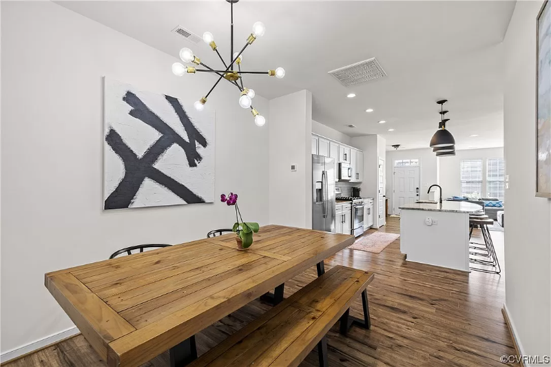 227 Hanging Fern Aly - Photo 7 of 35