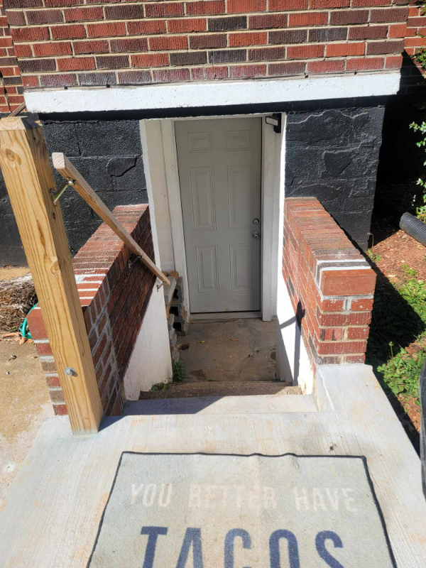 5600 White Oak Dr - Photo 4 of 27