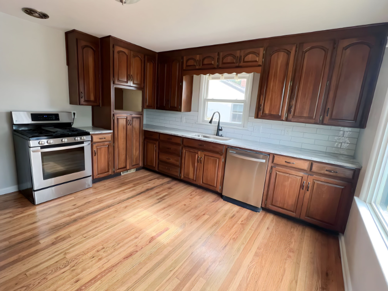 1124 N Meade Ave #A - Photo 4 of 11