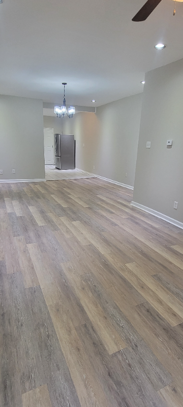 5760 Theodosia Ave - Photo 4 of 17