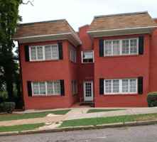 featured image of 2410 Arlington Cres