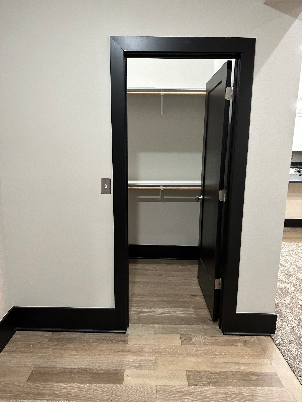 430 Main St - Photo 4 of 28