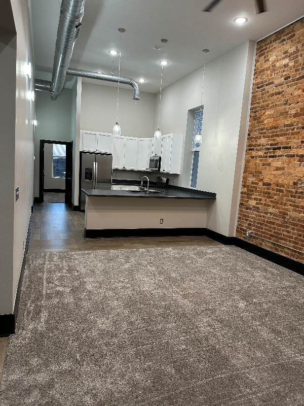 430 Main St - Photo 7 of 28