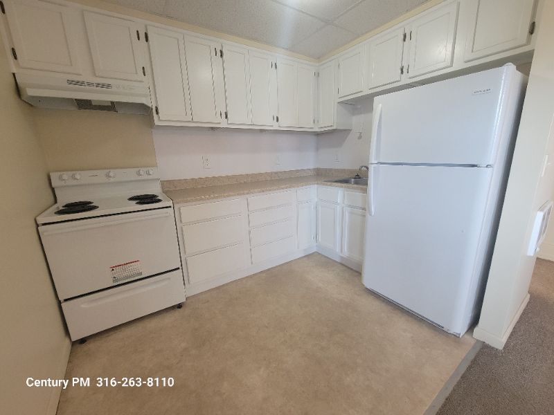 321 S Osage St #2 - Photo 5 of 11