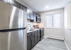 311 N Sycamore Ave #B9 - Photo 1 of 1