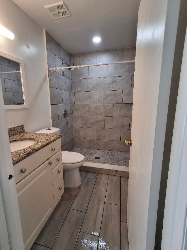 6477 146th Ave N #B - Photo 7 of 10