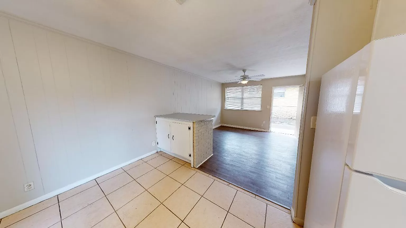 5687 Atlee Ave - Photo 3 of 12