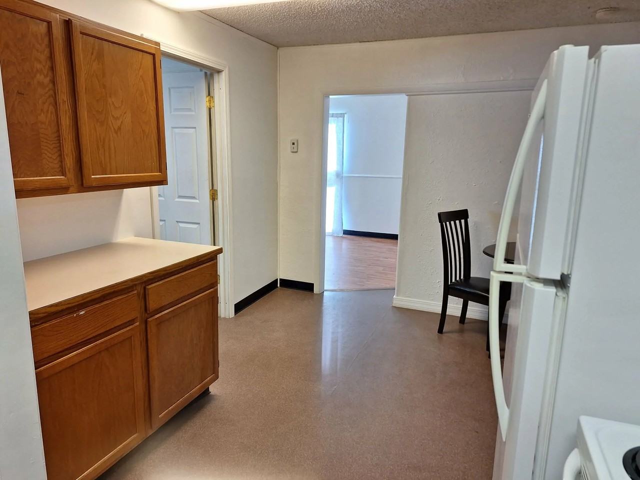 3204 Busch St #3210 - Photo 7 of 14