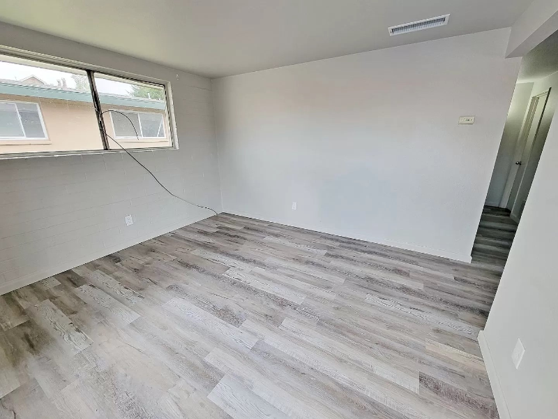 1420 S Yale St #C - Photo 6 of 14