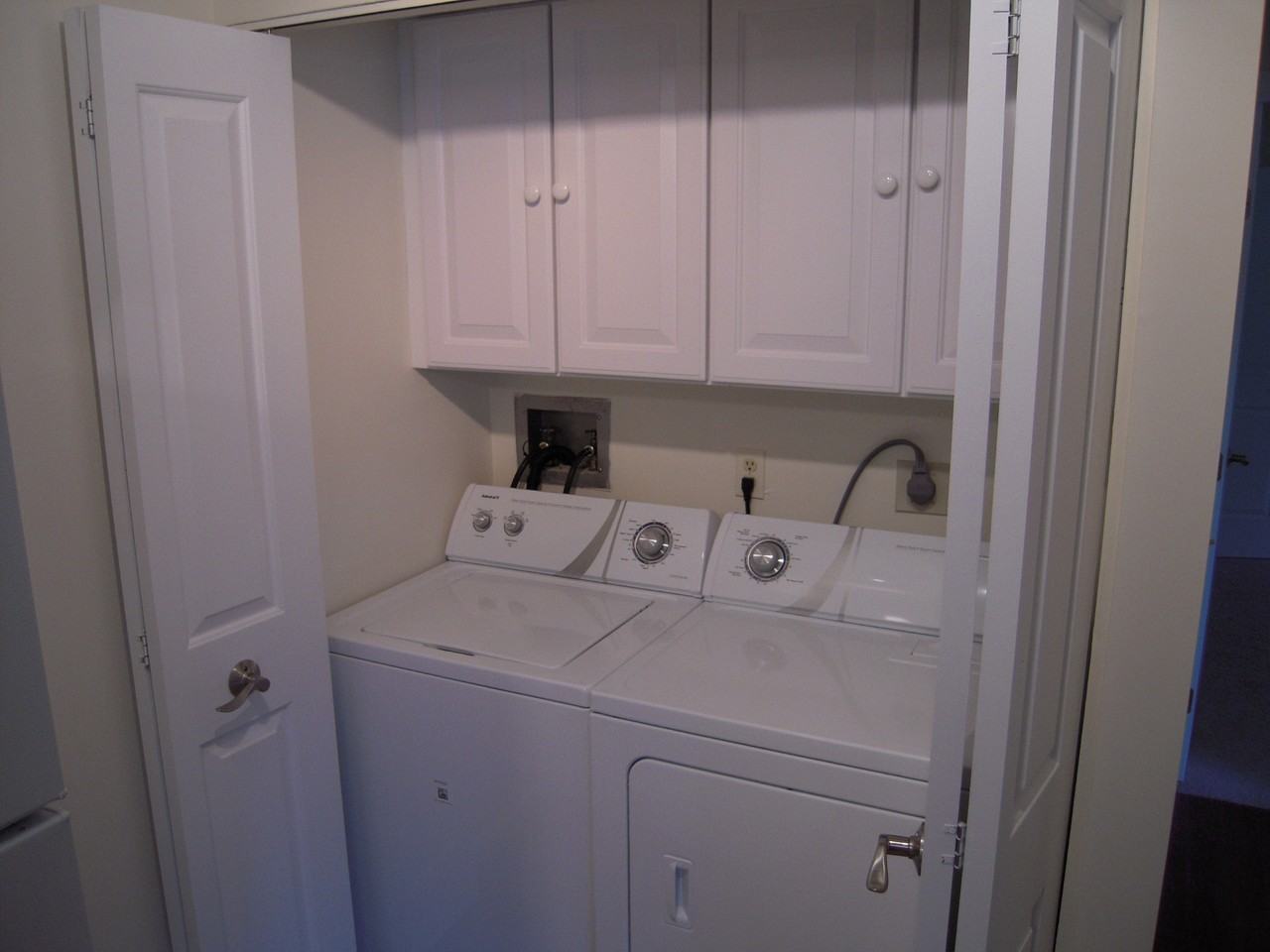 27635 Caroline Cir #606A - Photo 7 of 8