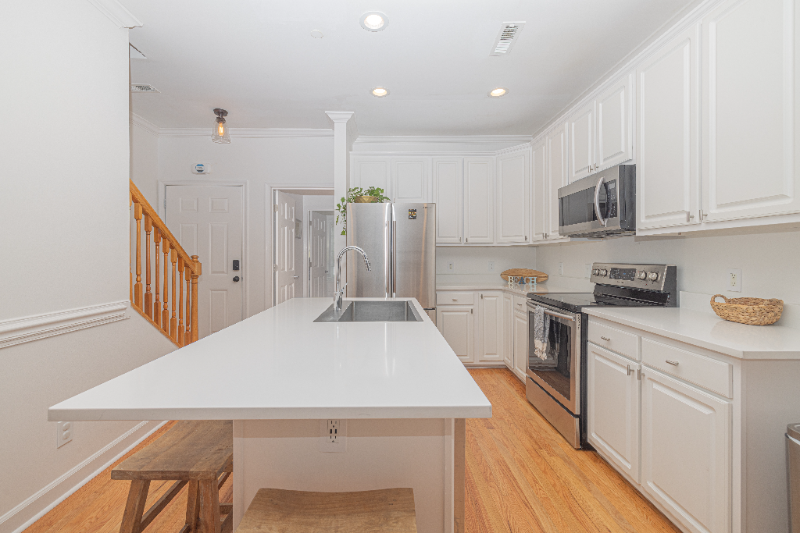 81 Sandbar Ln #27 - Photo 4 of 18