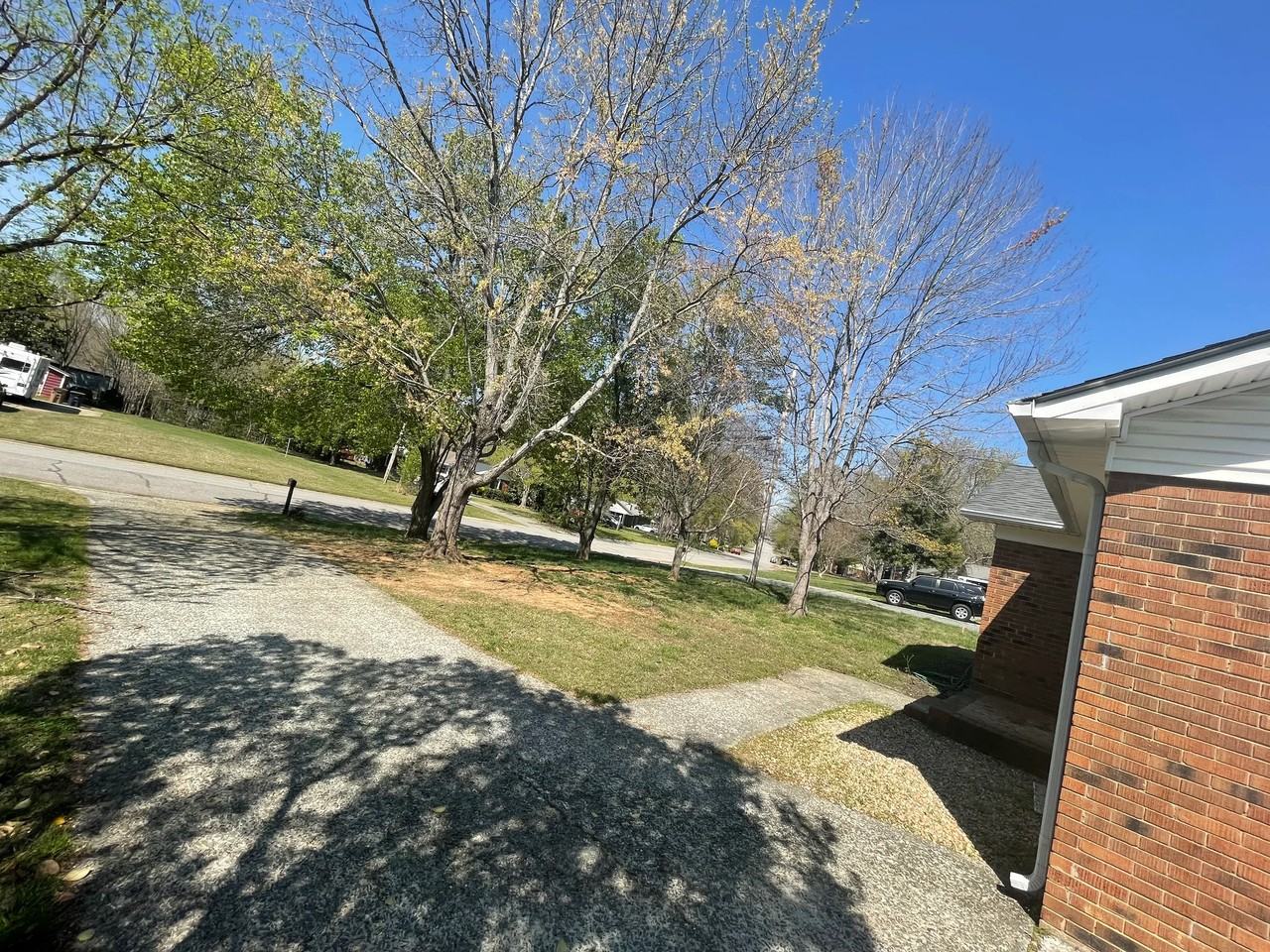 6102 Stoneyridge Dr - Photo 4 of 11