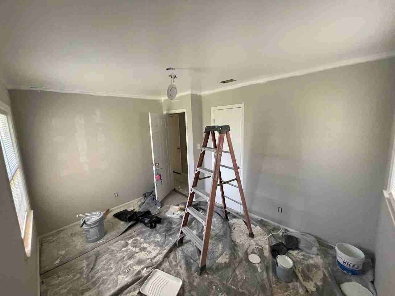 6102 Stoneyridge Dr - Photo 7 of 11