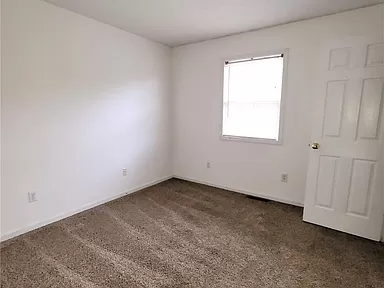 16600 Twilight Ln - Photo 3 of 16