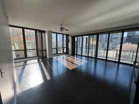 708 W Wayman St - Photo 1 of 1