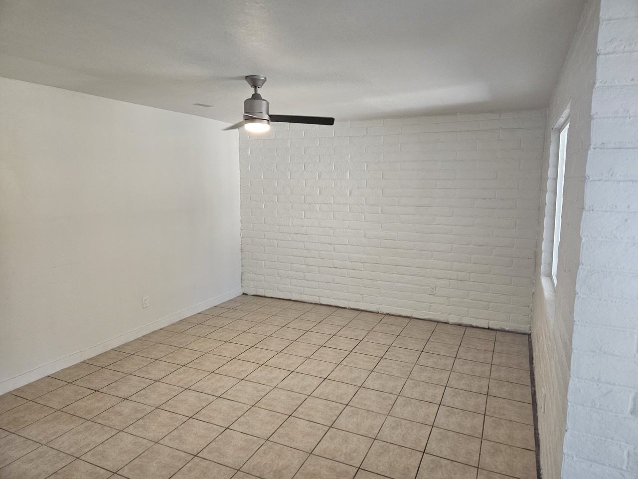 11224 Wharf Cove Dr #B - Photo 4 of 23