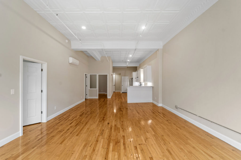 33 Court St #21 - Photo 2 of 21