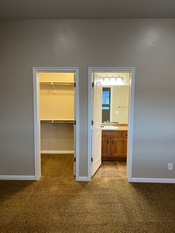 999 W Village River Ln Apt B10 - Photo 6 of 33