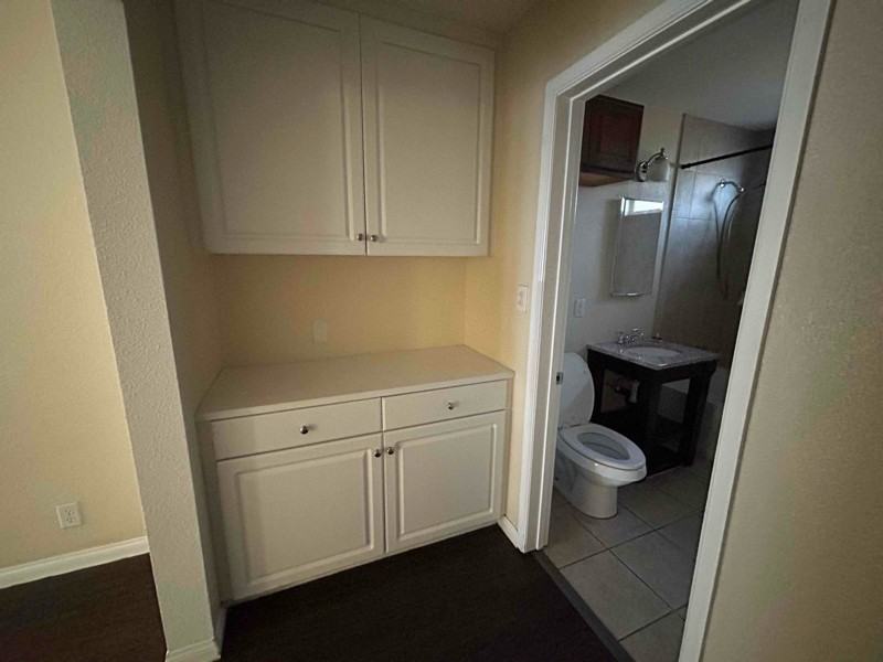 3786 Taft St - Photo 5 of 7