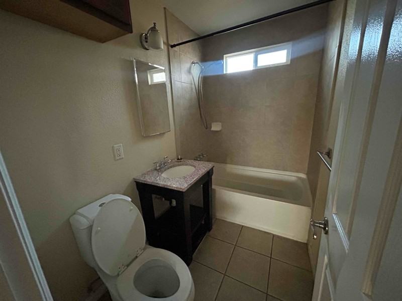 3786 Taft St - Photo 6 of 7