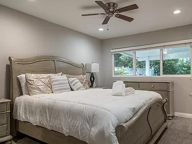 19101 E Ryals Ln - Photo 6 of 32