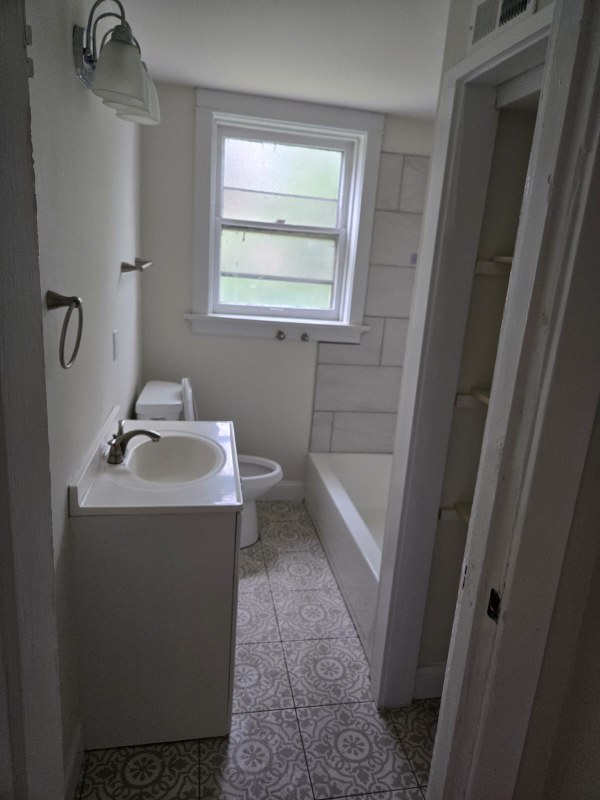4746 Nebraska Ave #4748-1F - Photo 5 of 8