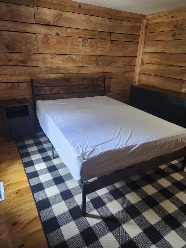 9575 Glass Rd - Photo 3 of 20