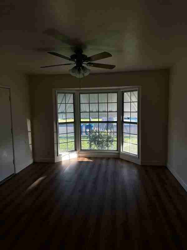11425 Quinn St - Photo 2 of 22