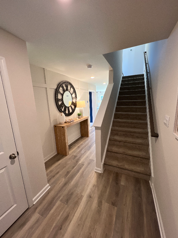 215 Macoun Way - Photo 5 of 20