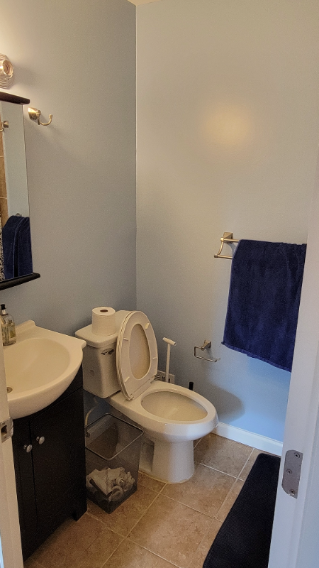 272 Rebecca Ann Ct - Photo 3 of 8