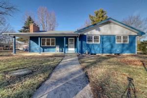 featured image of 502 E Harding Dr