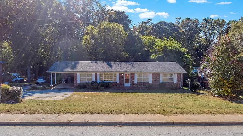 728 Asheville Hwy - Photo 2 of 11