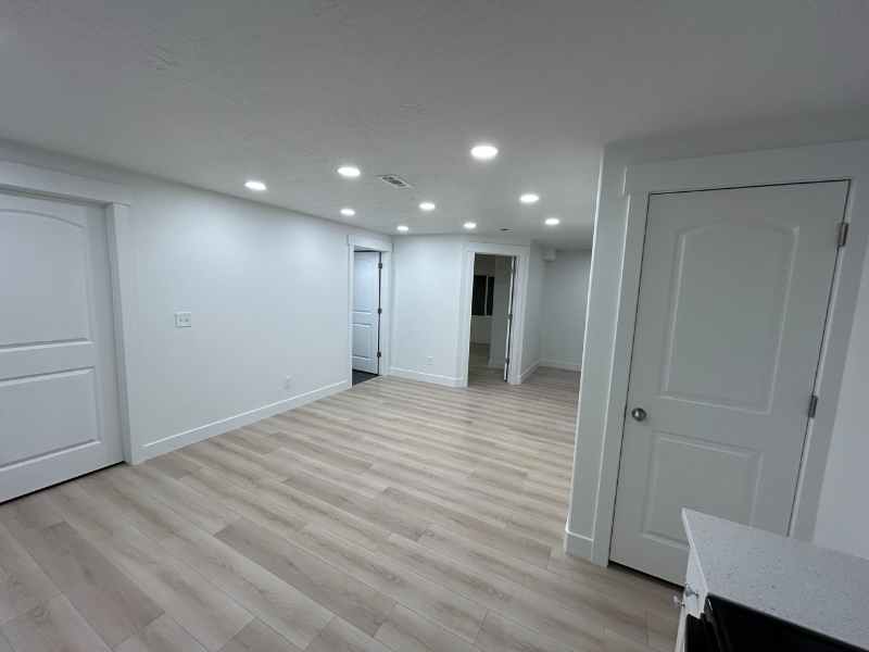 2054 Nw - Photo 5 of 19