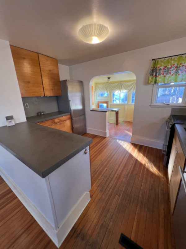 521 Garfield St - Photo 2 of 17