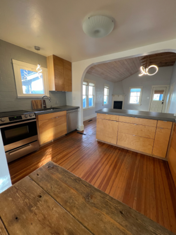 521 Garfield St - Photo 3 of 17